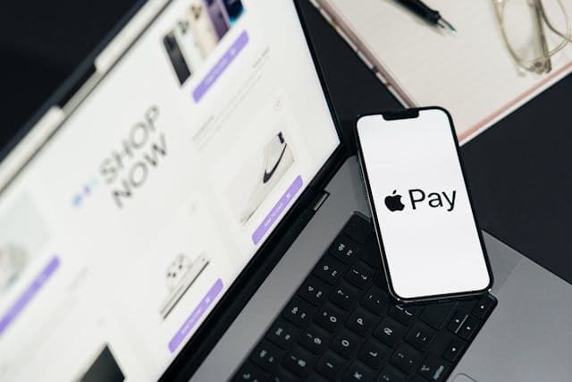 buy amazon with applepay